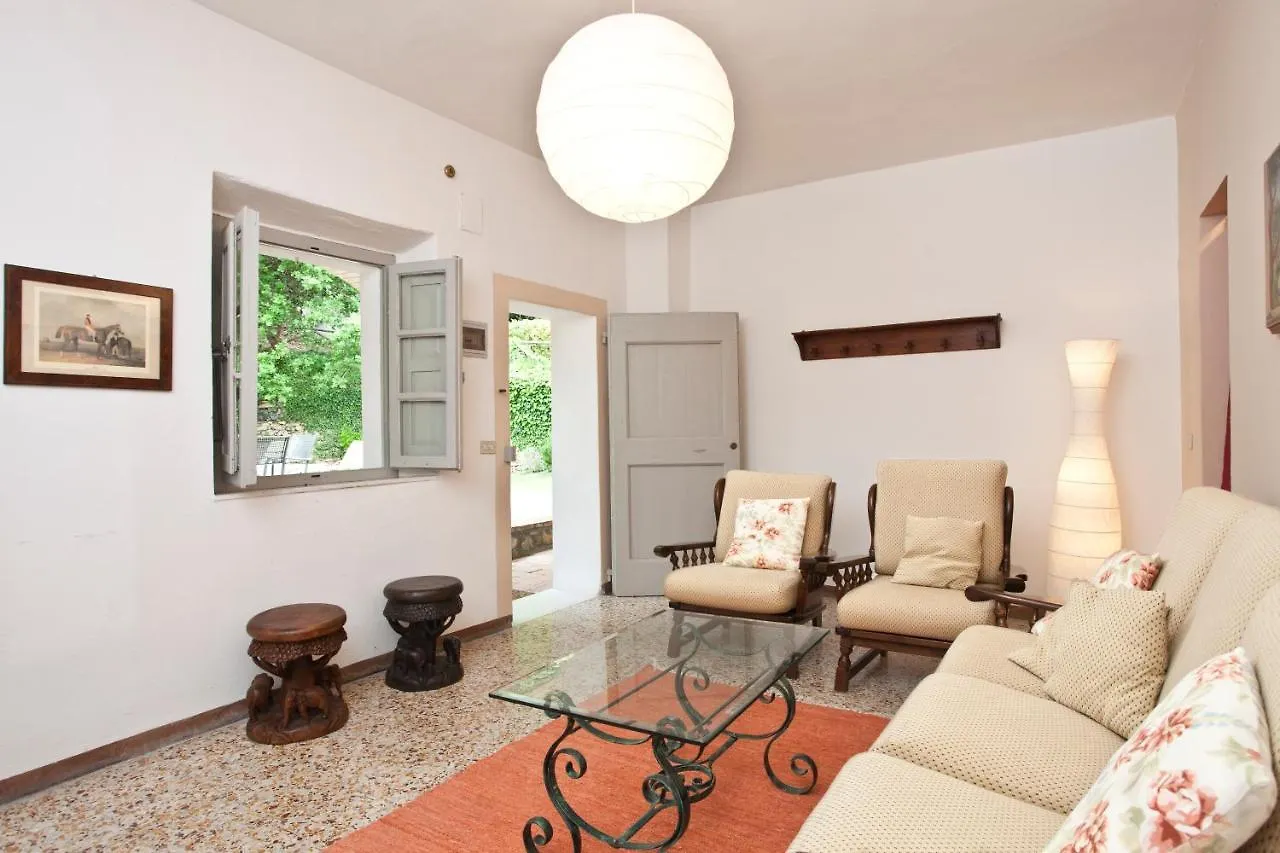 Italian Experience-Casa Lavanda Gambassi Terme 0*,  Italy